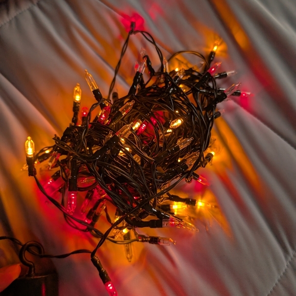 Multicolor Christmas Lights 100 LED 33 ft Battery Operated String Lights (EUC) - Picture 9 of 12